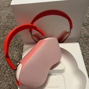 BRAND NEW Pink AirPods Max with Smart Case
